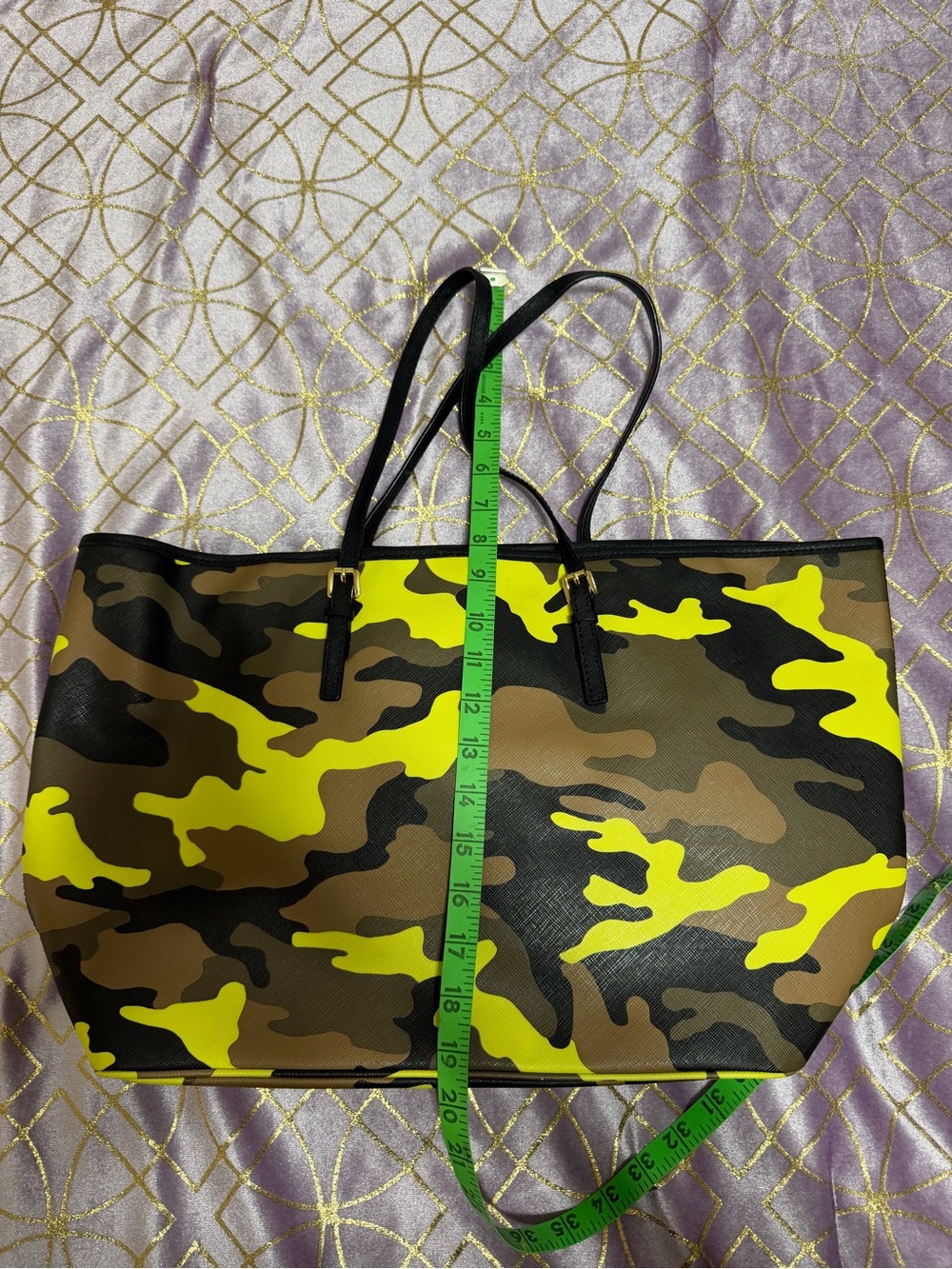 ๐ฅ Michael Kors Yellow Camo Tote Bag - Picture 13 of 13